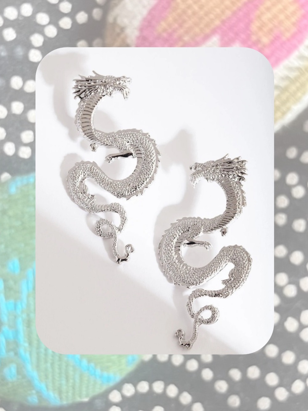 🎉🎉Lovisa Silver-Tone Statement Dragon Earrings